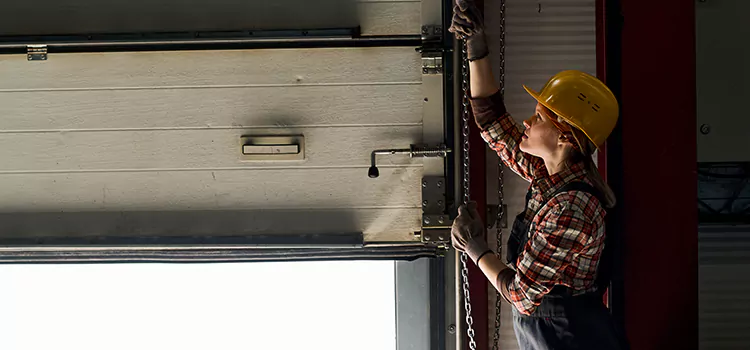 Addressing Common Garage Door Stoppage Issues in Los Angeles, CA